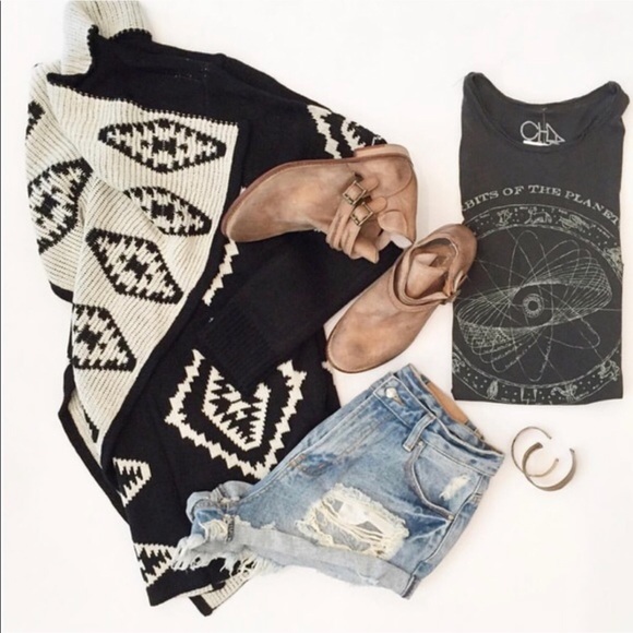 BB Dakota Aztec cardigan - Picture 2 of 7